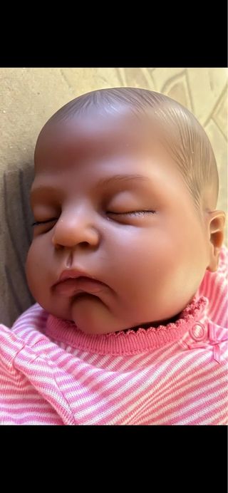 Bebé reborn morenita 