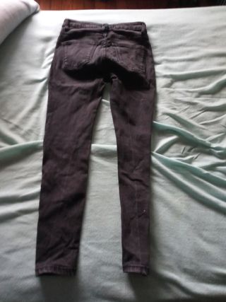 Pantalones elásticos Zara Woman