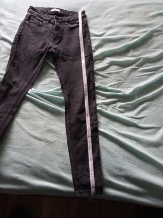 Pantalones elásticos Zara Woman