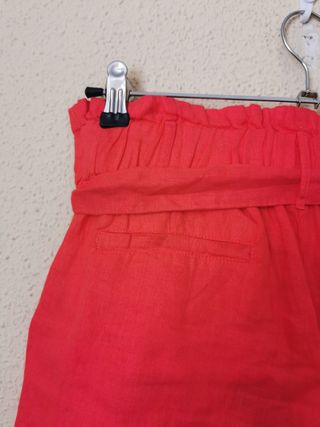 Bermuda chica talla 38 de Marina V.