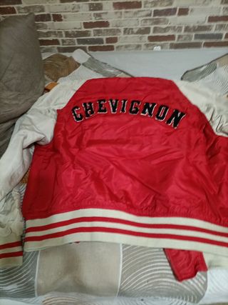Chevignon chaqueta tela