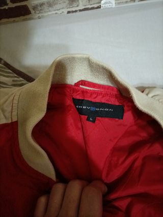 Chevignon chaqueta tela