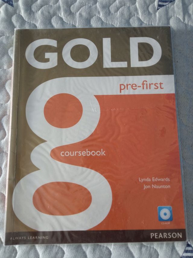 Libro inglés Gold Pre-first