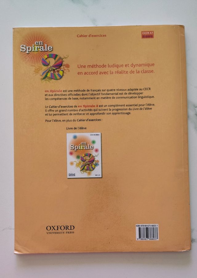 Cahier d'exercices. En Spirale. ESO A1.