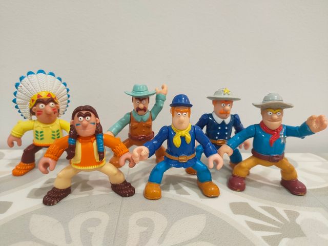 SEIS FIGURAS DE ERASE UNA VEZ