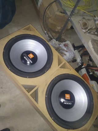 Cajón para bombos de 18" 