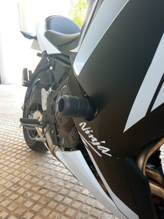 Tacos anticaida Kawasaki Ninja 650