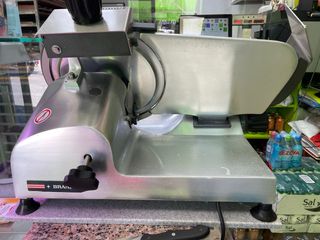 CORTADORA PARA EMBUTIDOS