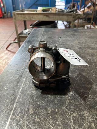 Bomba y cuerpo de mariposa Ford transit 2.2