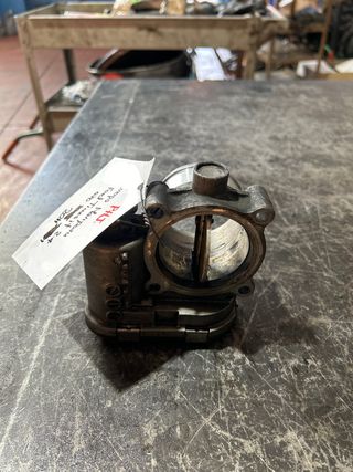 Bomba y cuerpo de mariposa Ford transit 2.2