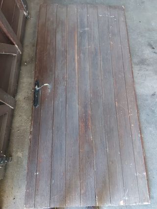 Puerta antigua de madera maciza para casa de camp