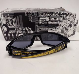 Oakley Fuel Cell Livestrong LE