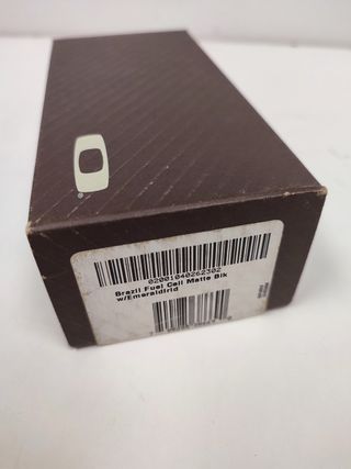 OFERTA - Gafas de sol Oakley Fuel Cell Brasil