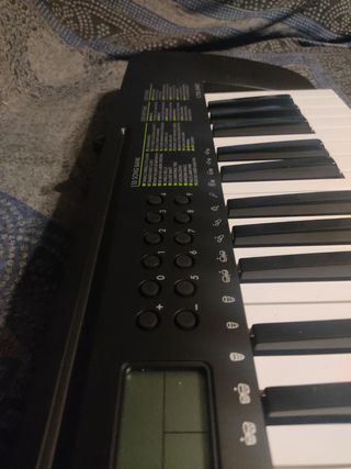 Teclado Casio CTK-240