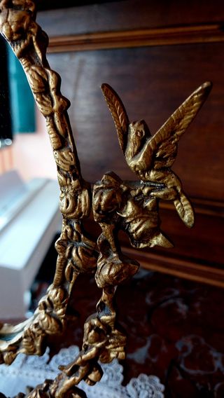 ESPEJO SOBRE- CONSOLA antiguo de bronce