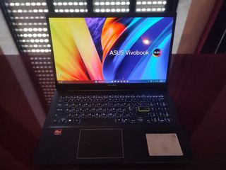 Portátil ASUS Vivobook 15 OLED M513