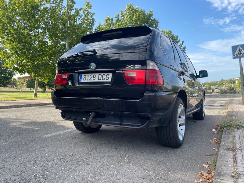 BMW X5 2004 - foto 1