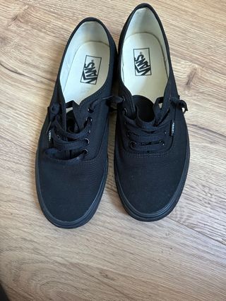 zapatillas vans negras