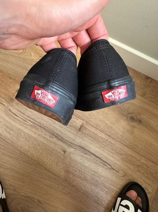 zapatillas vans negras