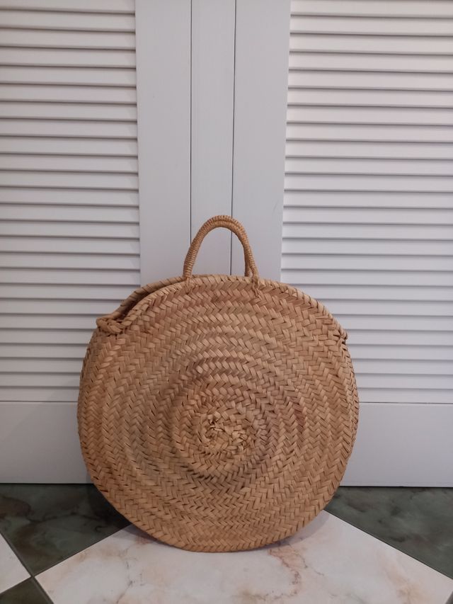Cesta circular de palma