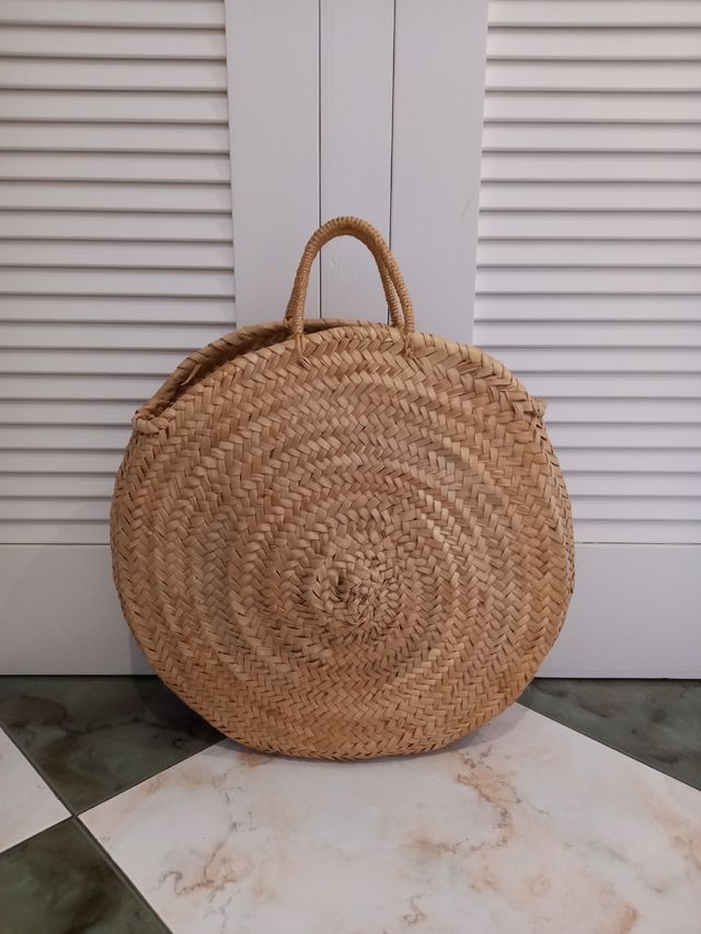 Cesta circular de palma