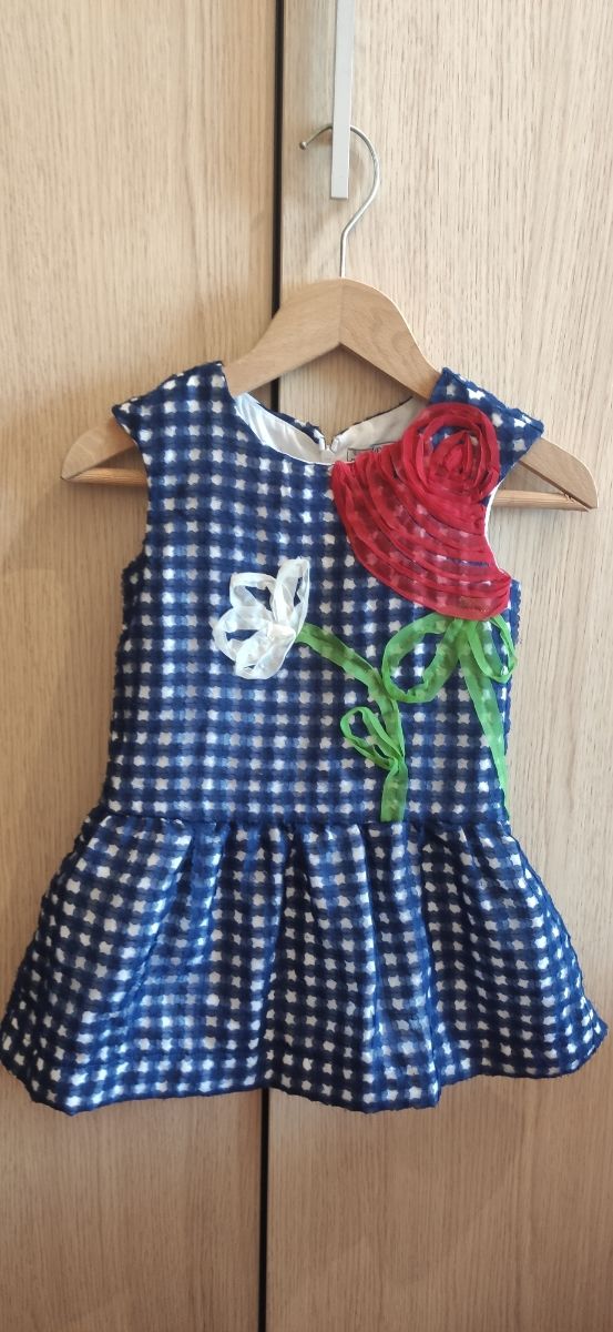 Vestido Mayoral T2. 92cm