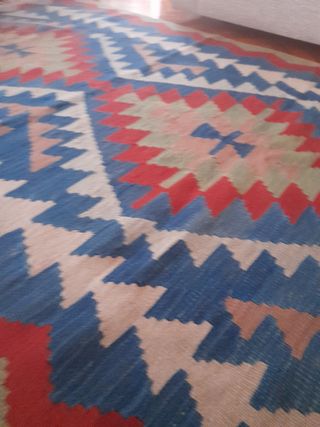 Alfombra Kilim turca.