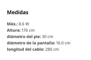 lamapara de pie blanca con 3 focos