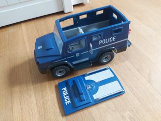 Coche de policía y lancha con motor Playmobil
