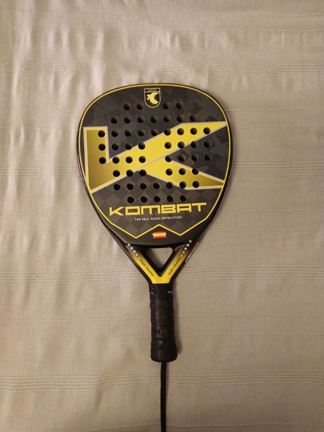 Pala de pádel Kombat