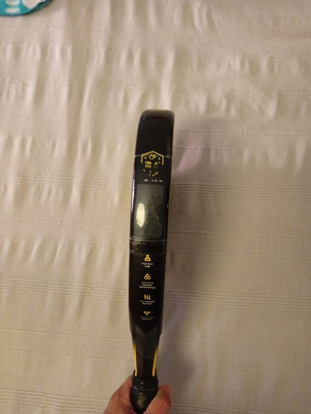 Pala de pádel Kombat