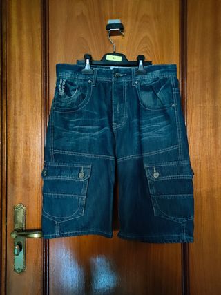 Pantalón corto vaquero bolsillos hombre