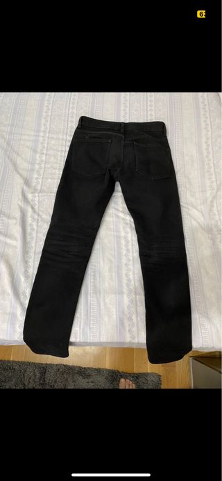 pantalon negro bershka