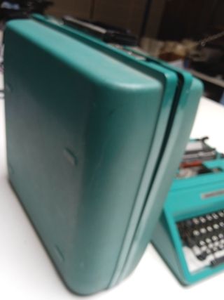 maquina de escribir olivetti studio 45