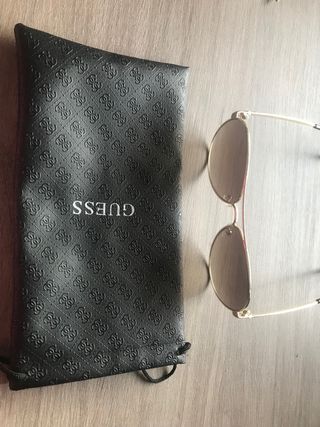 Gafas de sol marca guess