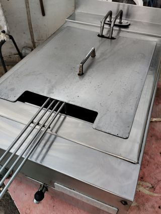 Cafetera, molinillo,toda hostelería