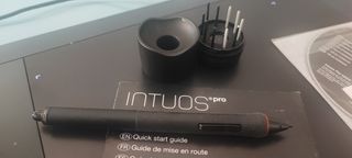 Tableta gráfica - Wacom Intuos Pro M