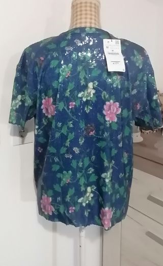 camiseta chica lentejuelas precio original 17,95 €