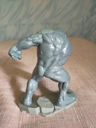 Action Figure Rhino Di Spider-Man.