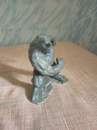 Action Figure Rhino Di Spider-Man.