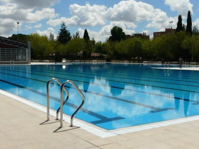 Piso venta Madrid 4 hab parking terraza. Urb priva