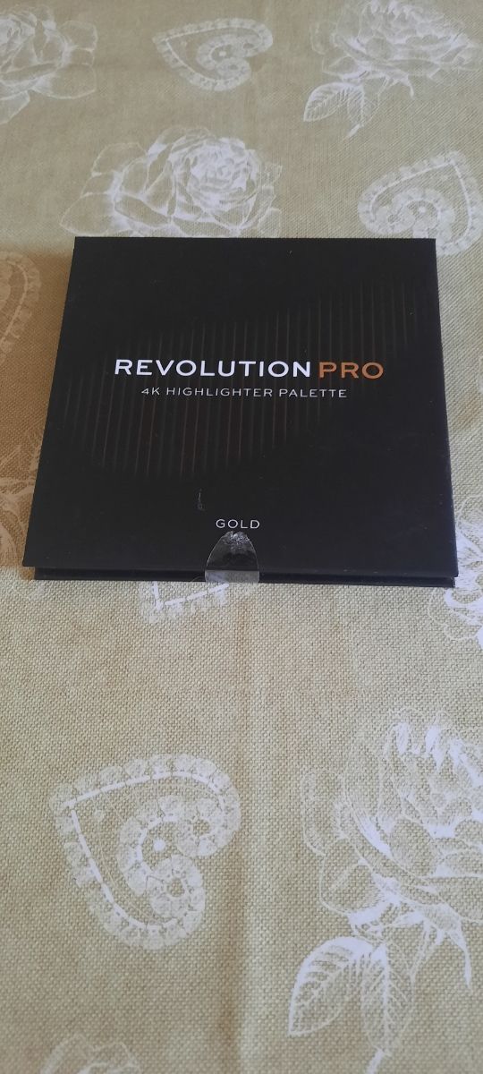 Revolution Pro palette glow