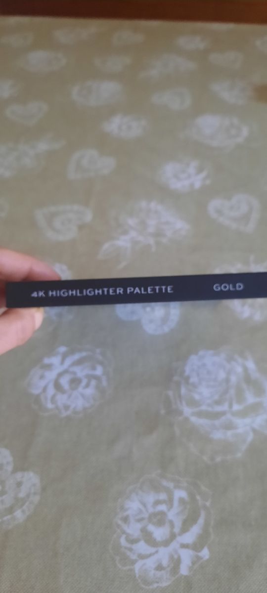 Revolution Pro palette glow
