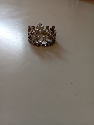 Anillo de corona mujer mide el anillo 7'5 cm