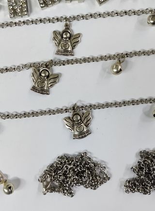 Bracciali e letterine per regali o small business