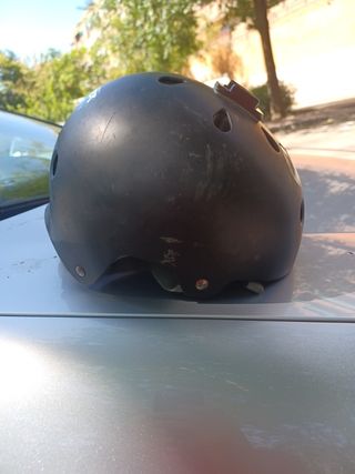 Casco de patín talla s