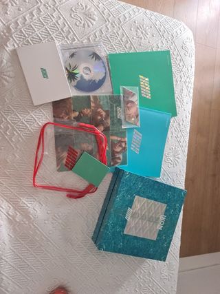 IKON Summertime Season in Bali. 14 PHOTOCARDS