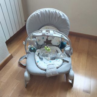 Hamaca bebe marca Chicco como nueva