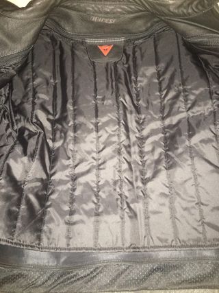 cazadora moto Dainese