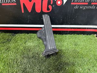 RETROVISOR-PEDAL-MOTOR VOLKSWAGEN PASSAT 3C2 2006